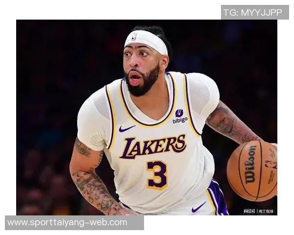 阿里纳斯谈湖人重回浓眉的可能性称这符合他们的风格