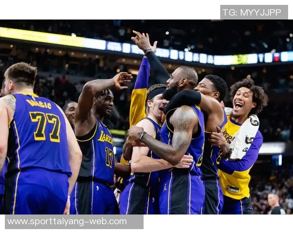 全队拼搏精神获赞湖人应以本场比赛为榜样继续奋战